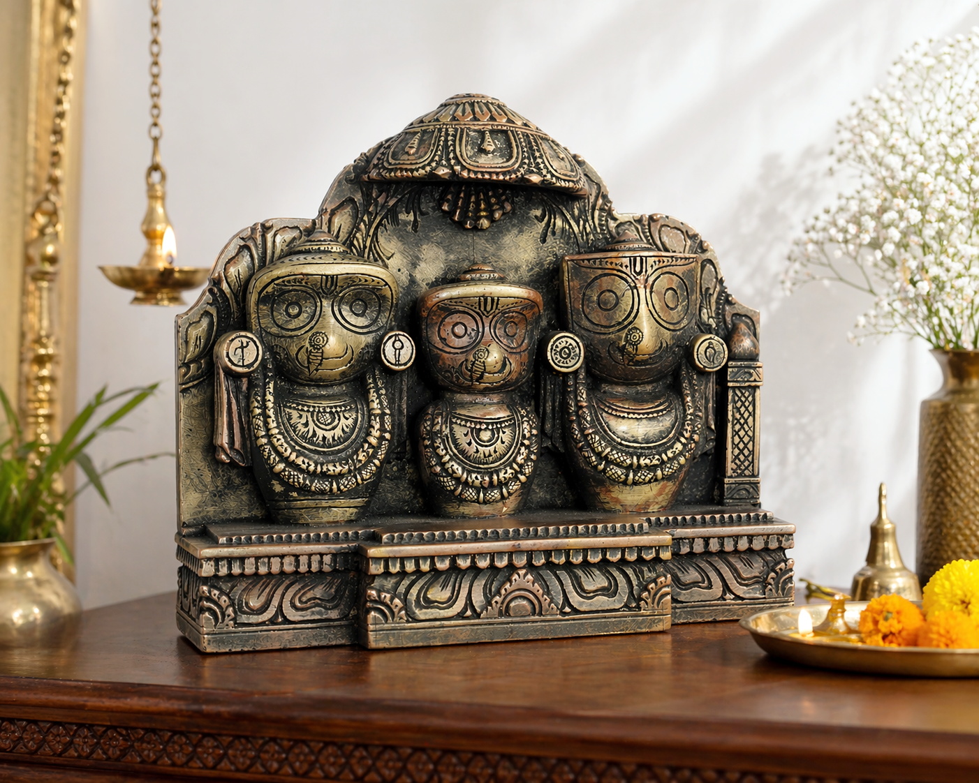 Pink stone carving of Lord Jagannath with Brother Balabhadra, Devi Subhadra and Sudarshan on Ratna Bedi (Singhan)- Perfect for Worship (6.5 x 7.5 x 3) Inch-4